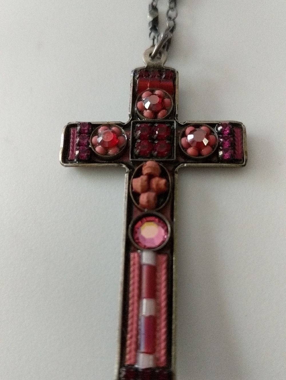 Ayala Bar Cross